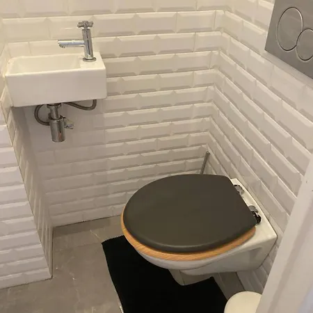 Apartmán Chic Near Louvre & Eiffel Tour *
