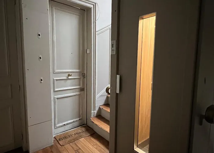 Chic Near Louvre & Eiffel Tour Apartment *