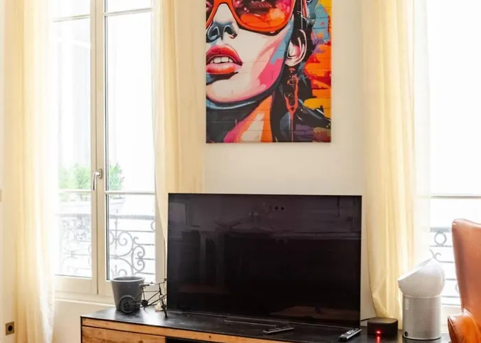 Apartment Chic Near Louvre & Eiffel Tour *